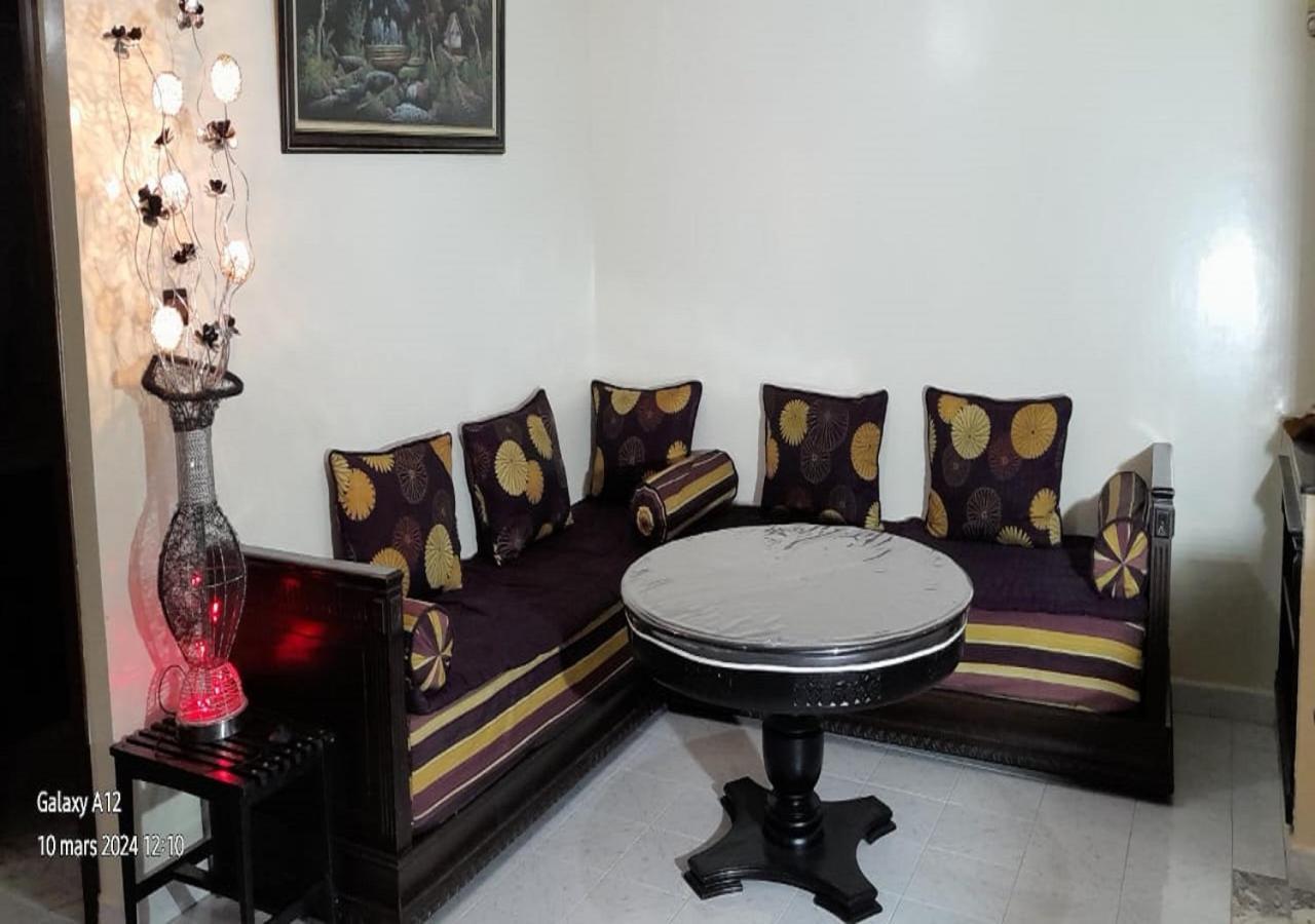 Moroccan Teguemi Casablanca Bagian luar foto