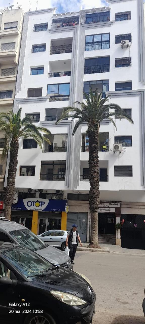 Moroccan Teguemi Casablanca Bagian luar foto